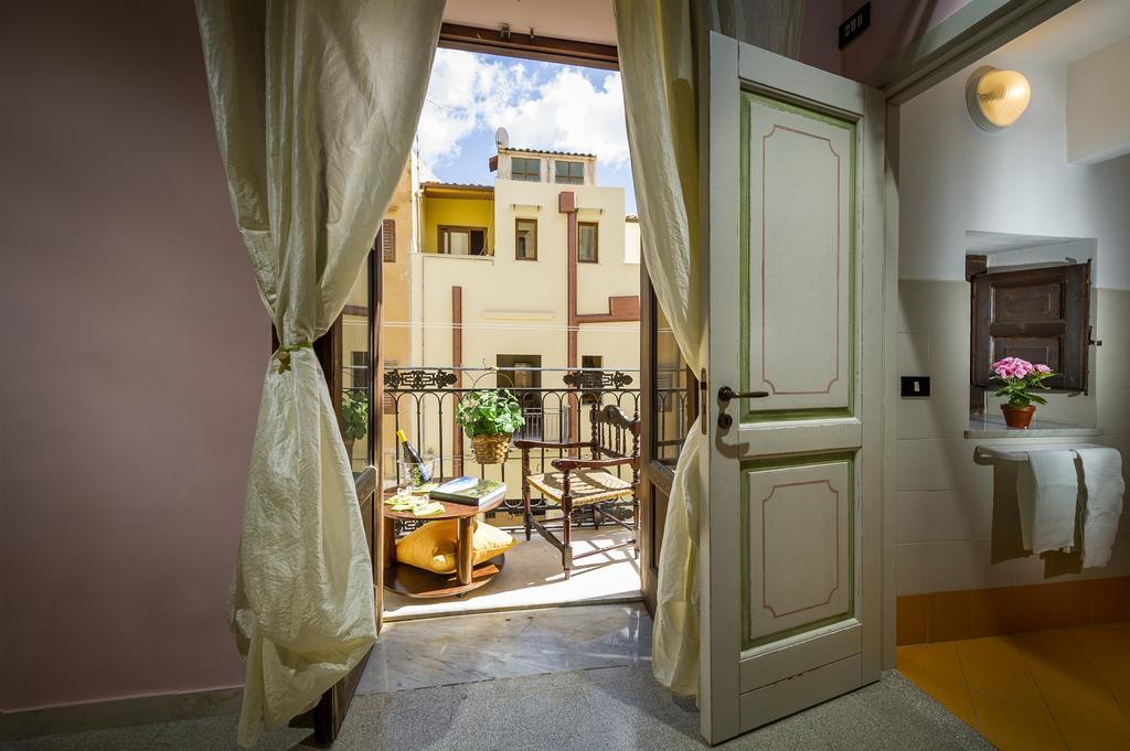 Agli Affreschi Hotell Castellammare del Golfo Eksteriør bilde